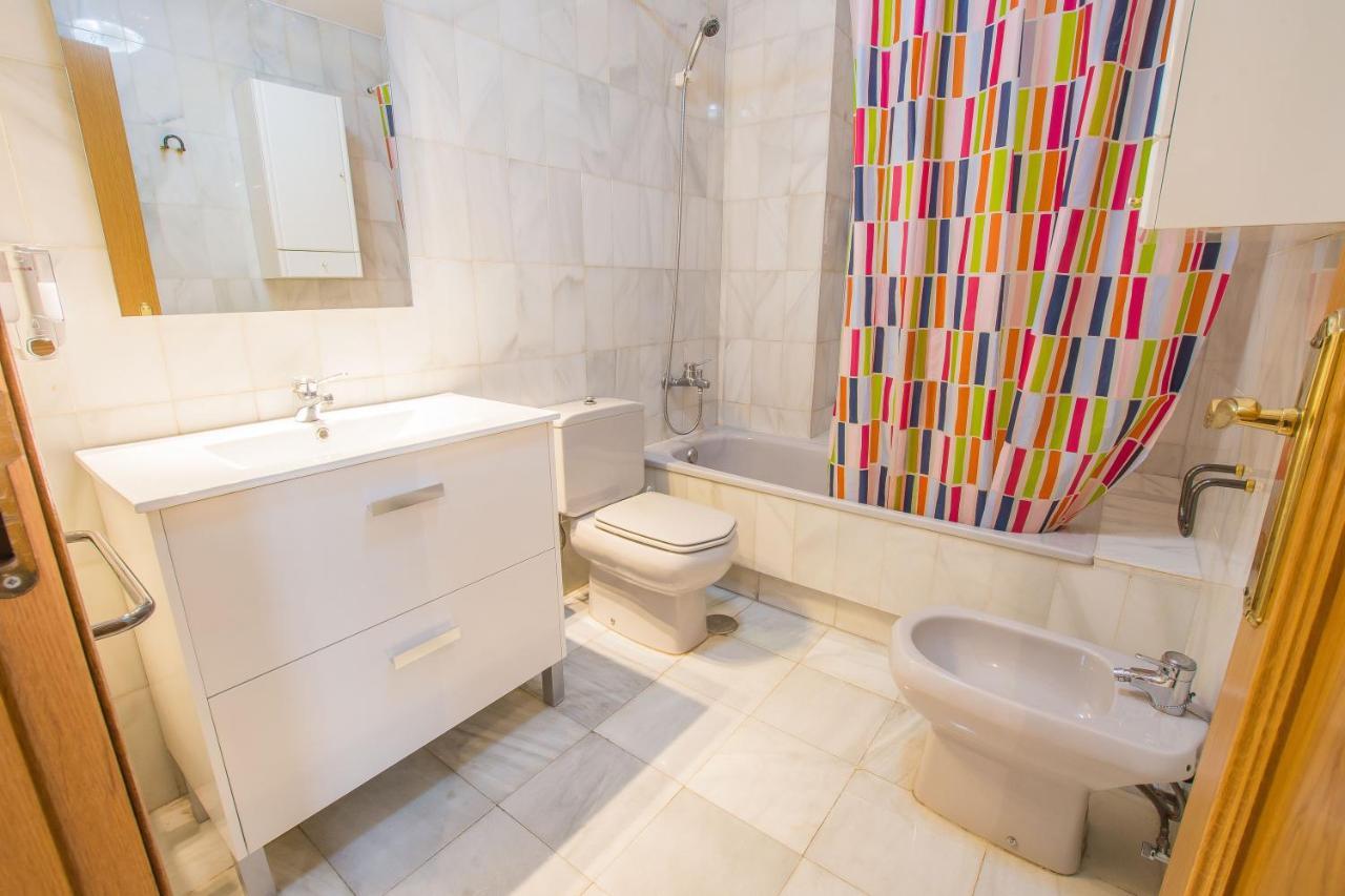 Qh Puerta Real Apartment Granada Ngoại thất bức ảnh