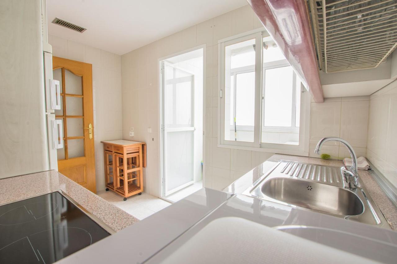 Qh Puerta Real Apartment Granada Ngoại thất bức ảnh