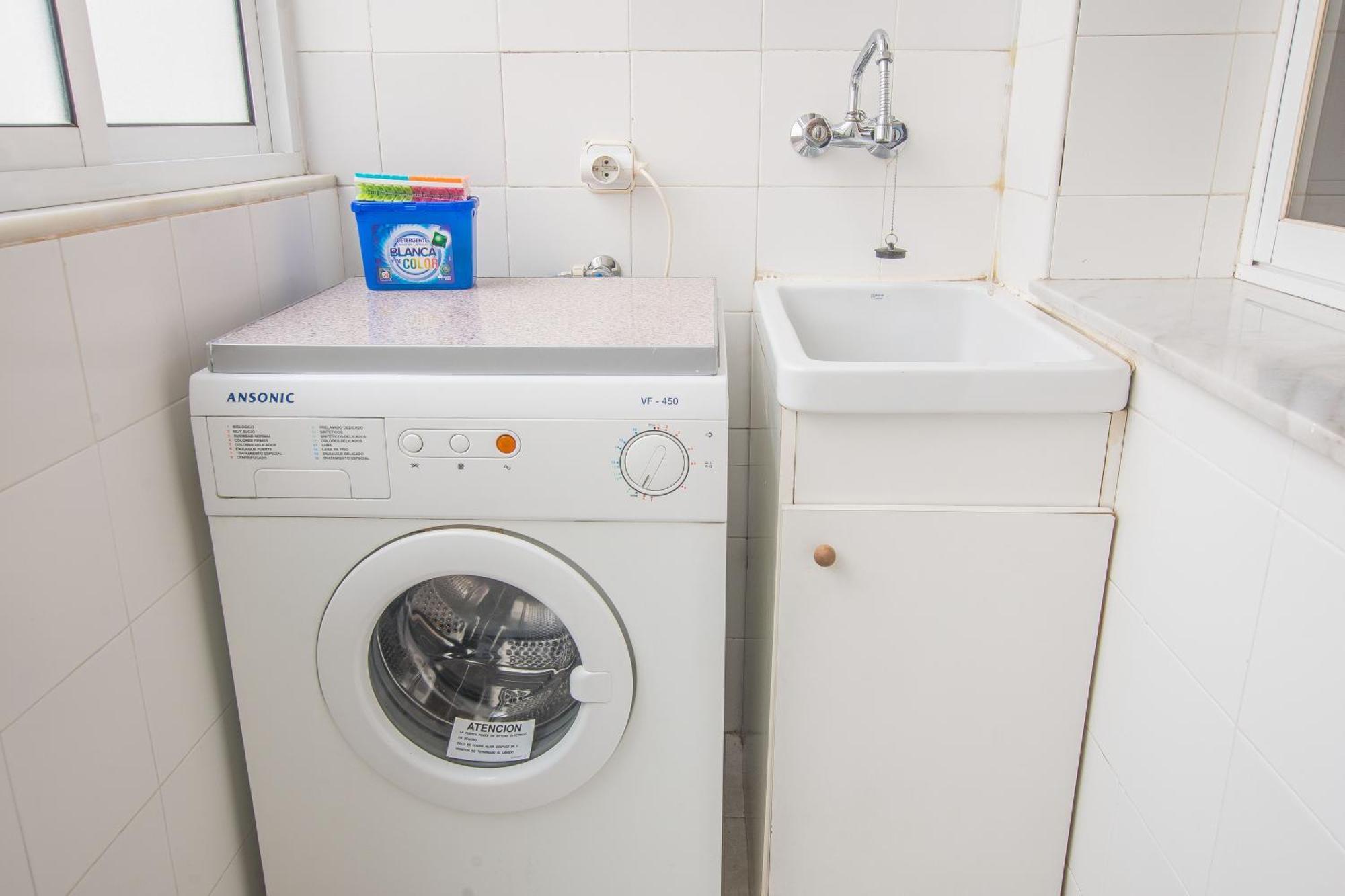 Qh Puerta Real Apartment Granada Ngoại thất bức ảnh