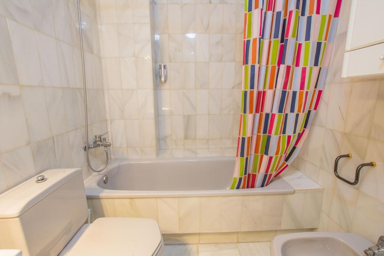 Qh Puerta Real Apartment Granada Ngoại thất bức ảnh