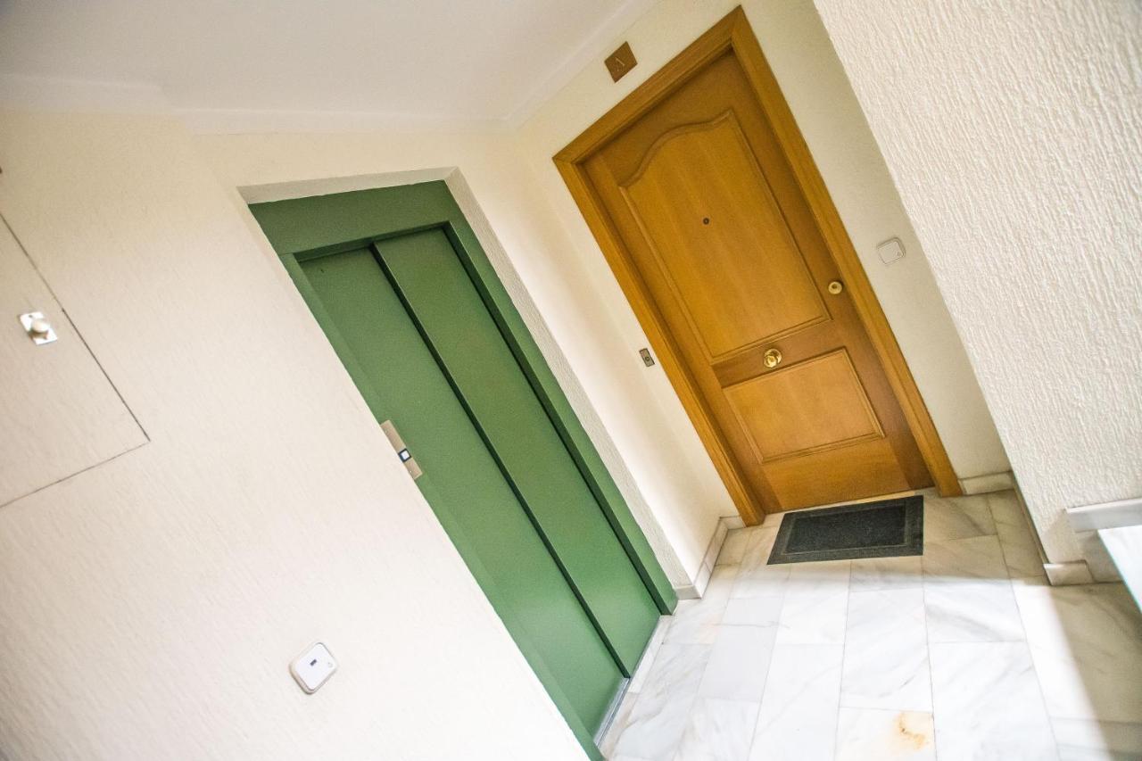Qh Puerta Real Apartment Granada Ngoại thất bức ảnh